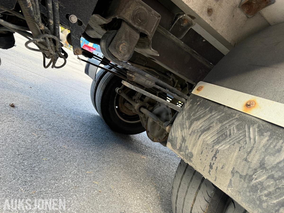 2019 Mercedes-Benz Sprinter m/8 Pallers skap og bakløfter 4WD