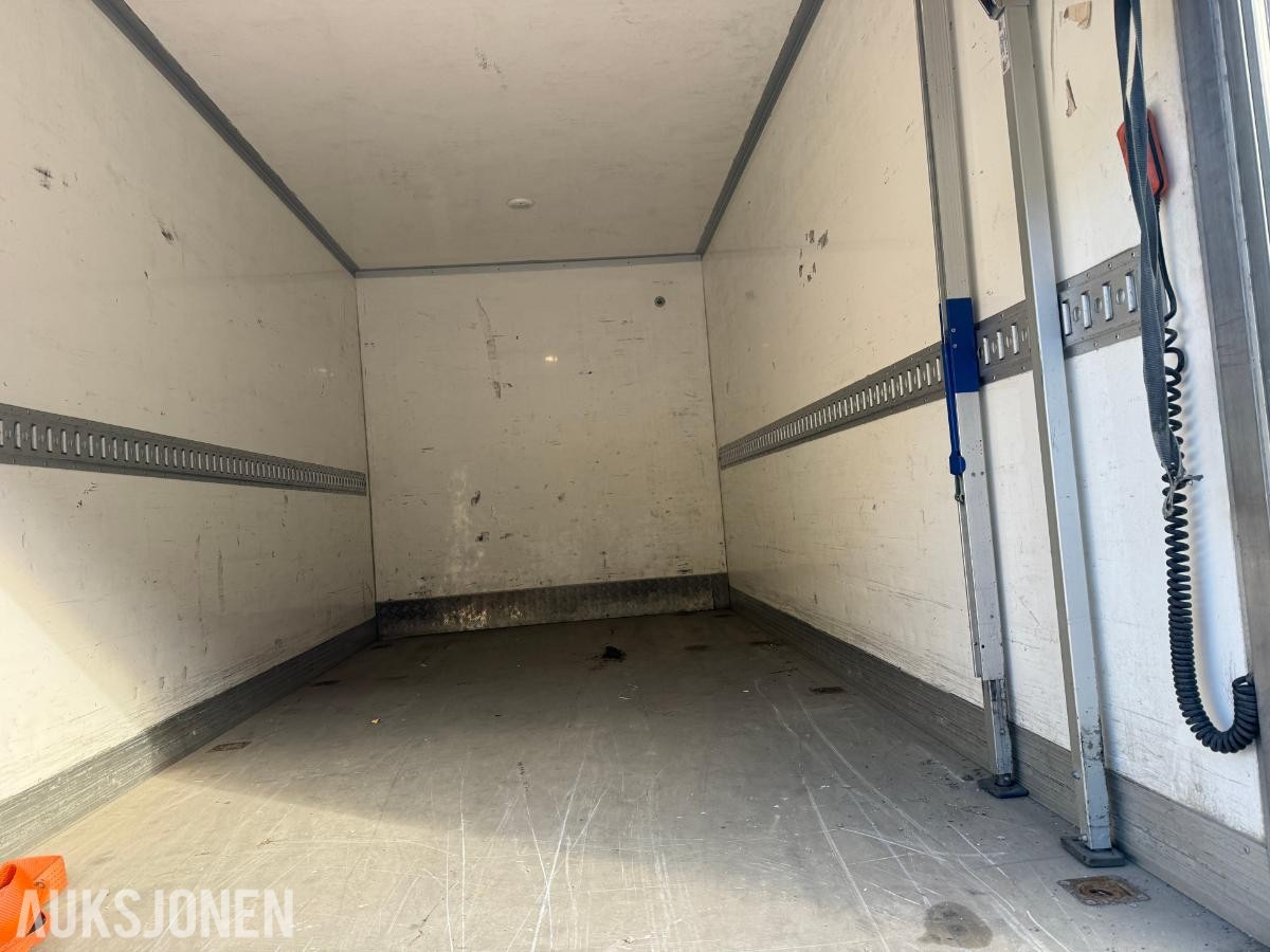 2019 Mercedes-Benz Sprinter m/8 Pallers skap og bakløfter 4WD