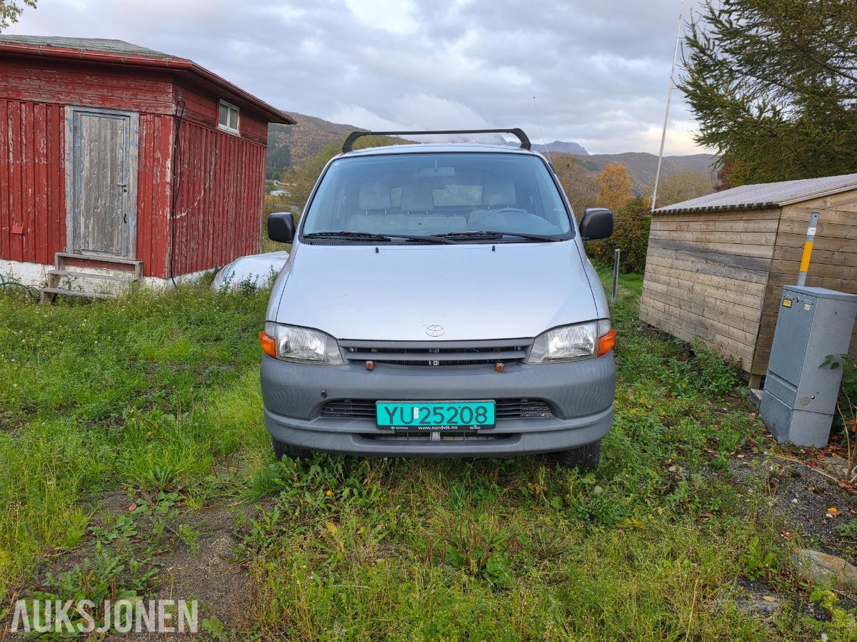 2001 Toyota HiAce 2.4 Diesel 90hk EU ok til 02.2027