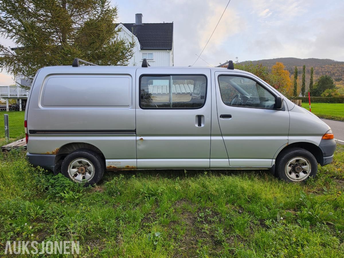 2001 Toyota HiAce 2.4 Diesel 90hk EU ok til 02.2027