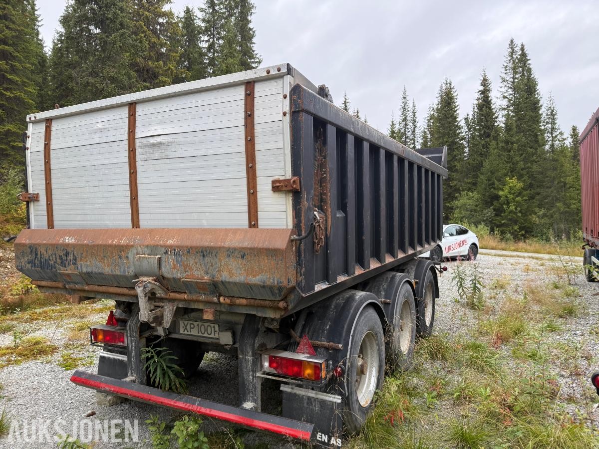 2001 Sørling 3 Akslet tipphenger