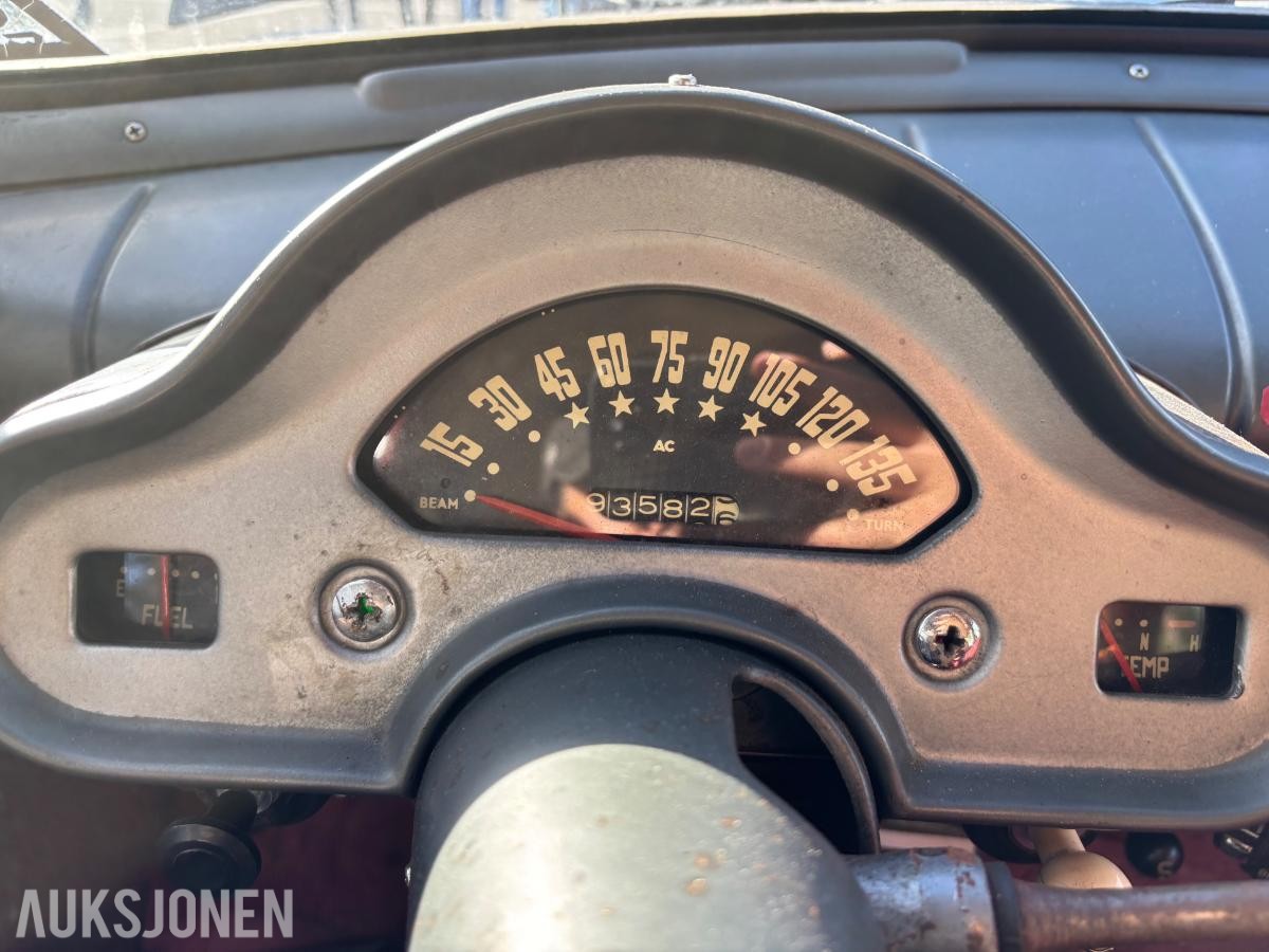 1955 FORD CONSUL ORIGINAL BIL MED HISTORIKK OG DOKUMENTASJON