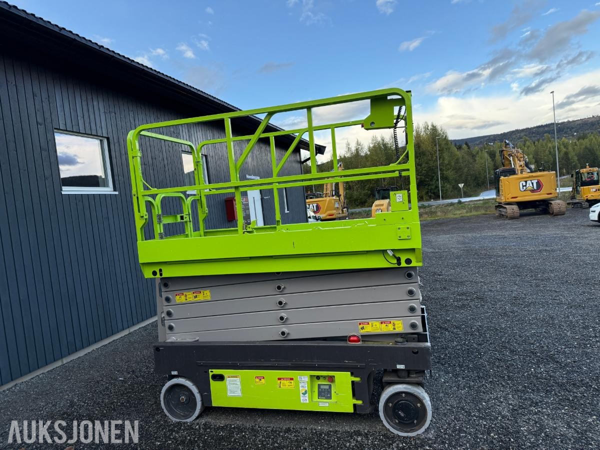 Zoomlion ZS 1012DC Sakselift 11,8m arbeidshøyde Kun 75 timer