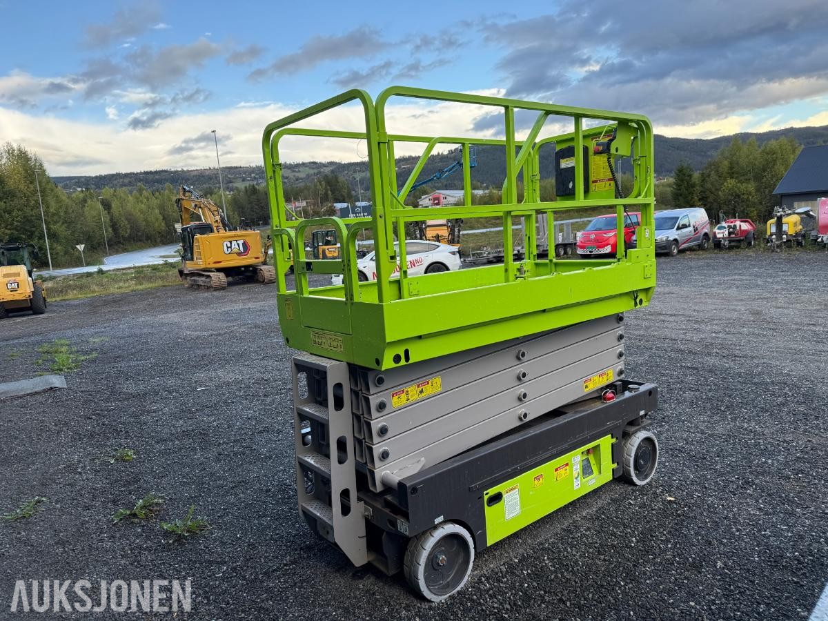 Zoomlion ZS 1012DC Sakselift 11,8m arbeidshøyde Kun 75 timer