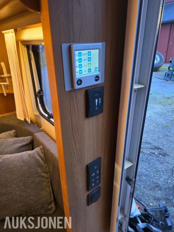 2011 Knaus Royale 680 UFK, 6 sengeplasser, Alde varme