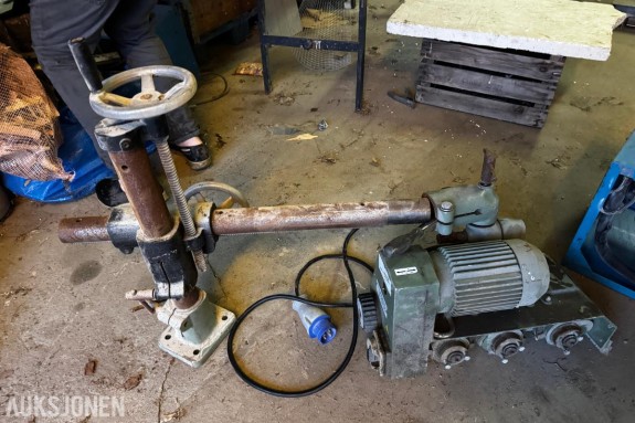 Pertici 900V 230 volt klemaggregat med drift