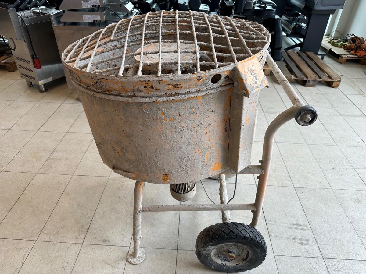 2014 SoRoTo 200 L tvangsblander 2,2 kW