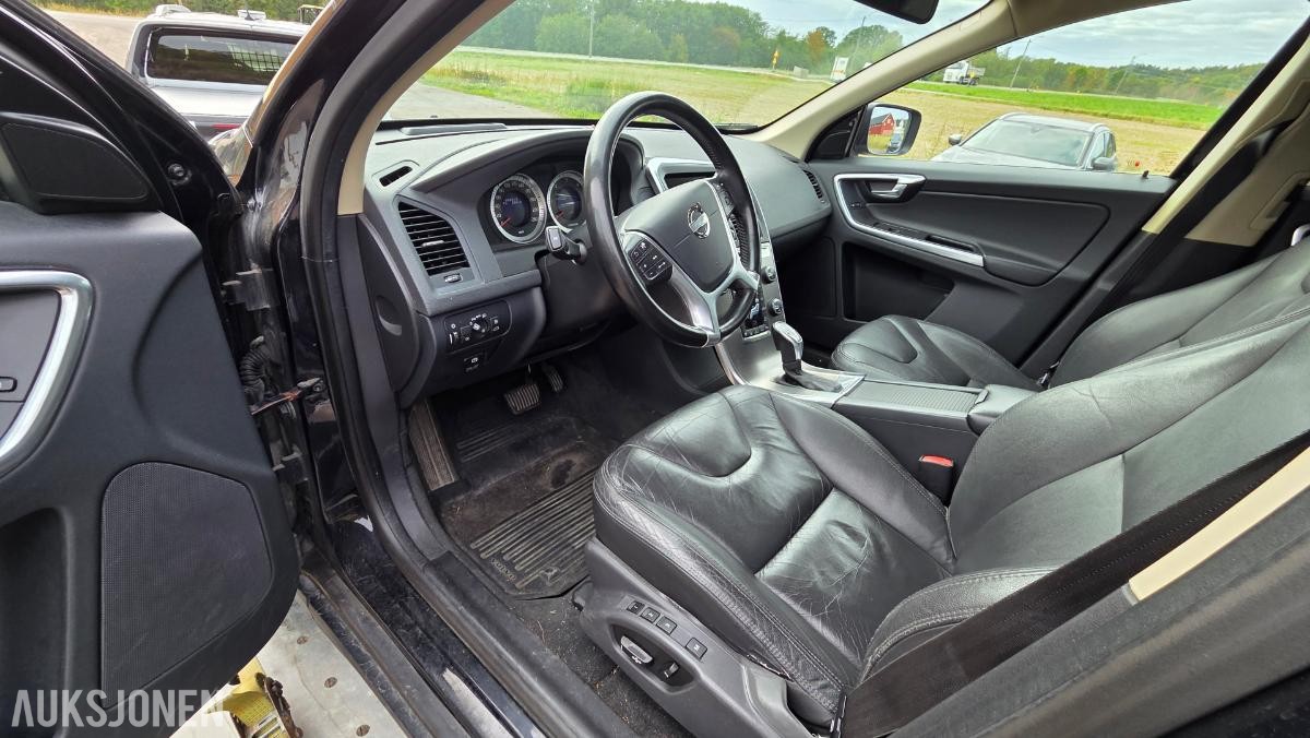 2013 Volvo XC60 2.4-215 D AWD Rep objekt , 188000km
