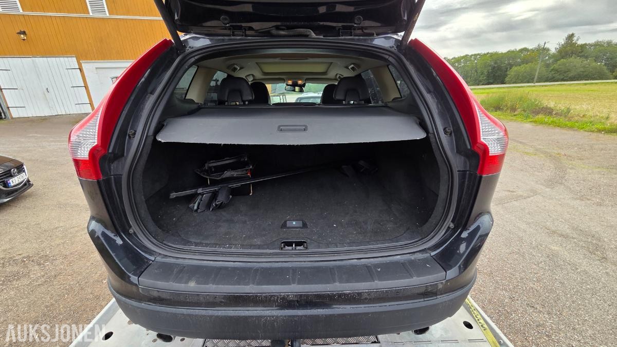 2013 Volvo XC60 2.4-215 D AWD Rep objekt , 188000km