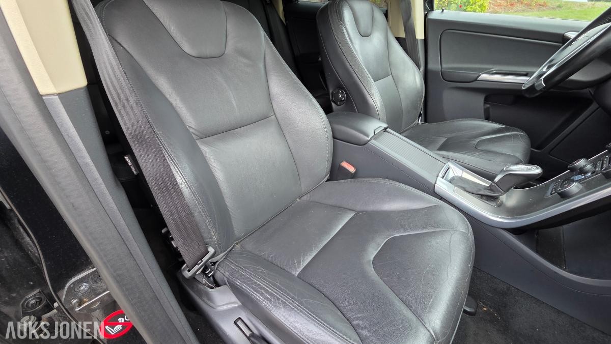 2013 Volvo XC60 2.4-215 D AWD Rep objekt , 188000km