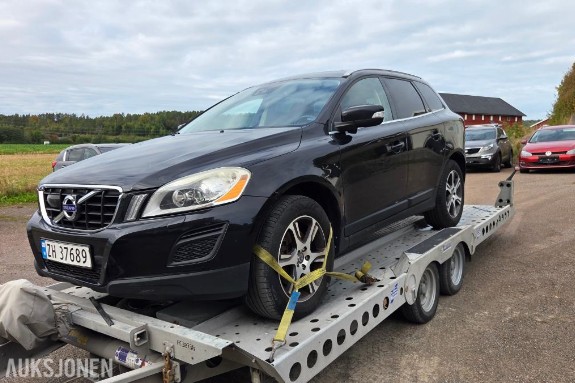 2013 Volvo XC60 2.4-215 D AWD Rep objekt , 188000km