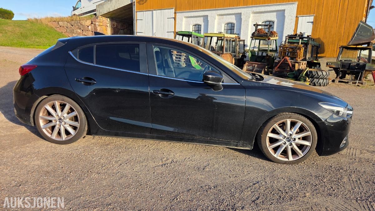 2017 Mazda 3 2.2-150 D Rep objekt - 218000km