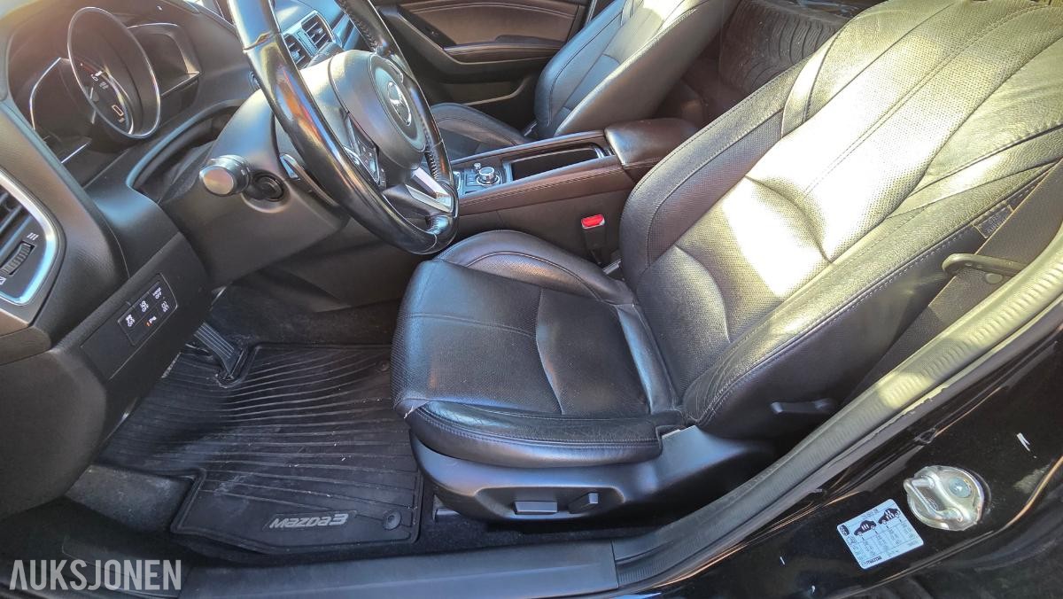 2017 Mazda 3 2.2-150 D Rep objekt - 218000km