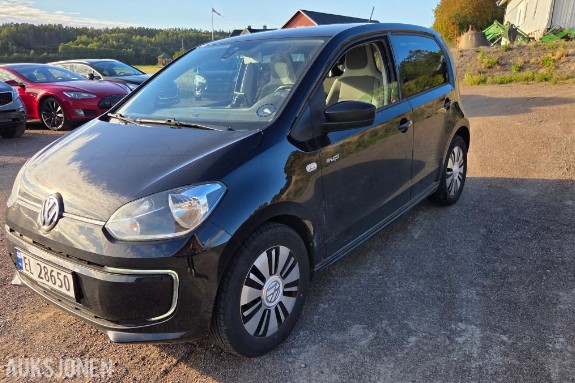 2014 Volkswagen E-UP! 0KW Rep objekt , 100000km