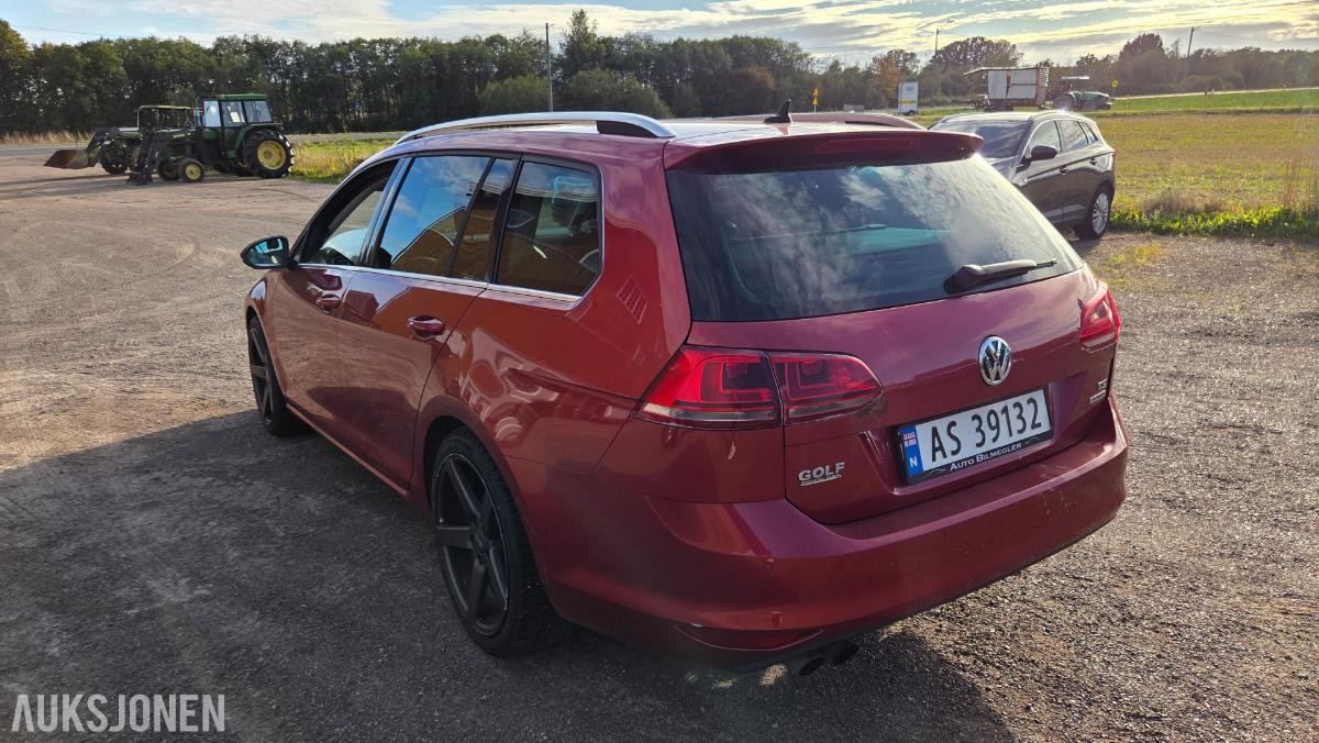 2014 Volkswagen GOLF 1.4-122 Rep objekt , 243000km