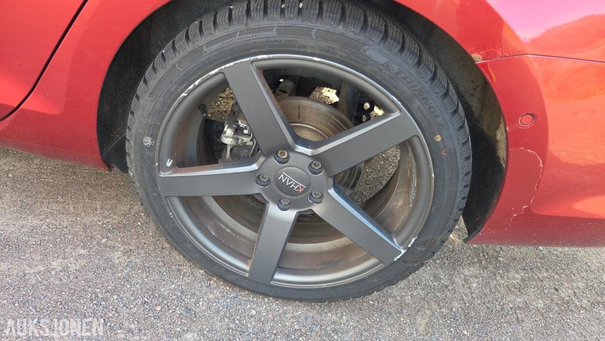 2014 Volkswagen GOLF 1.4-122 Rep objekt , 243000km
