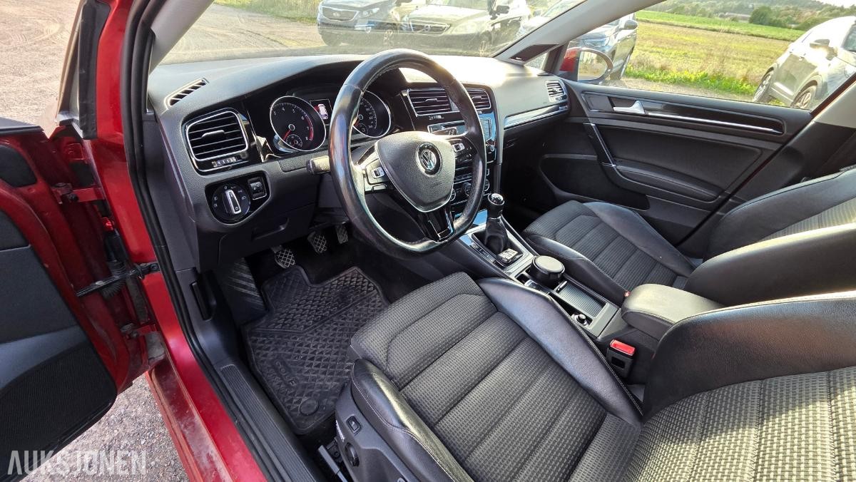 2014 Volkswagen GOLF 1.4-122 Rep objekt , 243000km