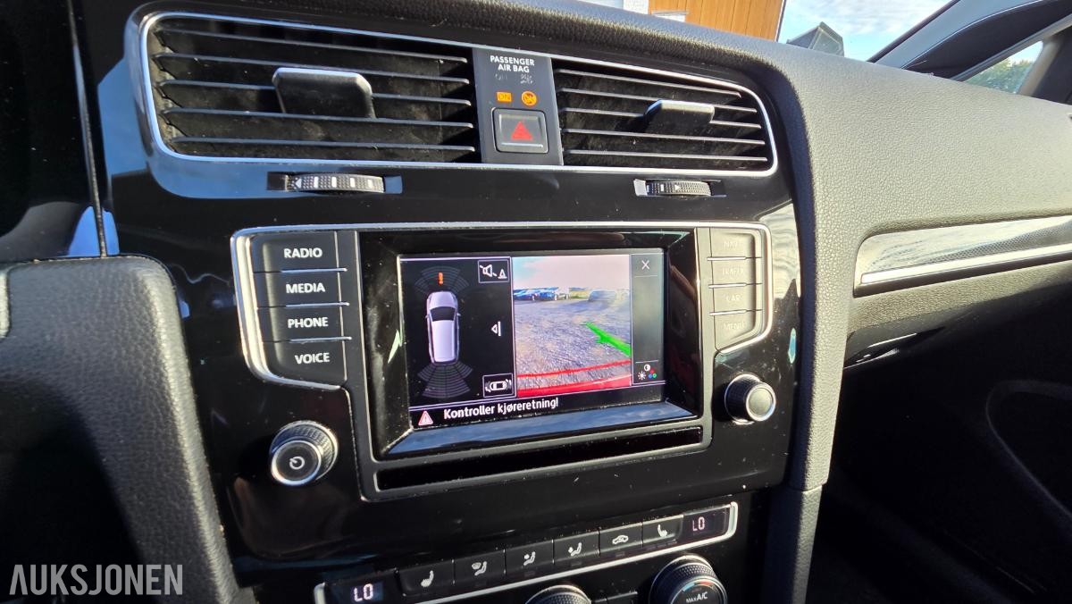 2014 Volkswagen GOLF 1.4-122 Rep objekt , 243000km