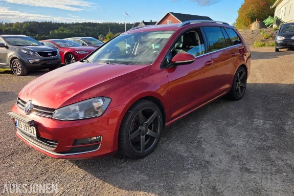 2014 Volkswagen GOLF 1.4-122 Rep objekt , 243000km
