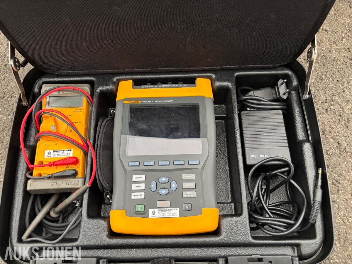 FLUKE 434 power quality analyzer + mulitimeter