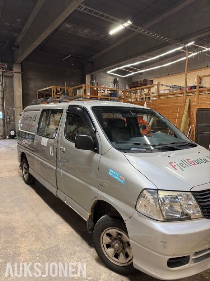 2007 Toyota HiAce, HIACE 2.5-117 D 4WD, 322425km