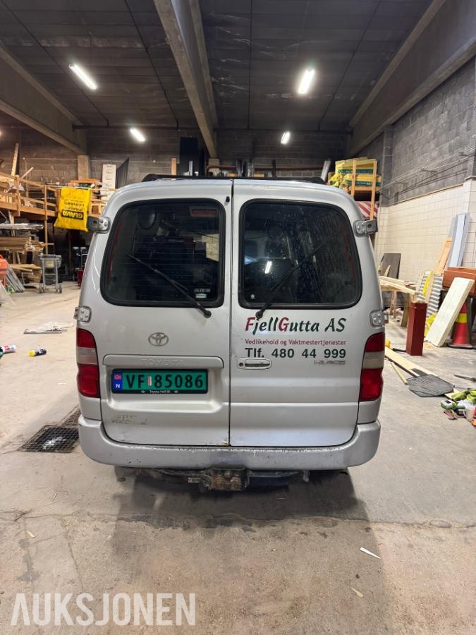 2007 Toyota HiAce, HIACE 2.5-117 D 4WD, 322425km