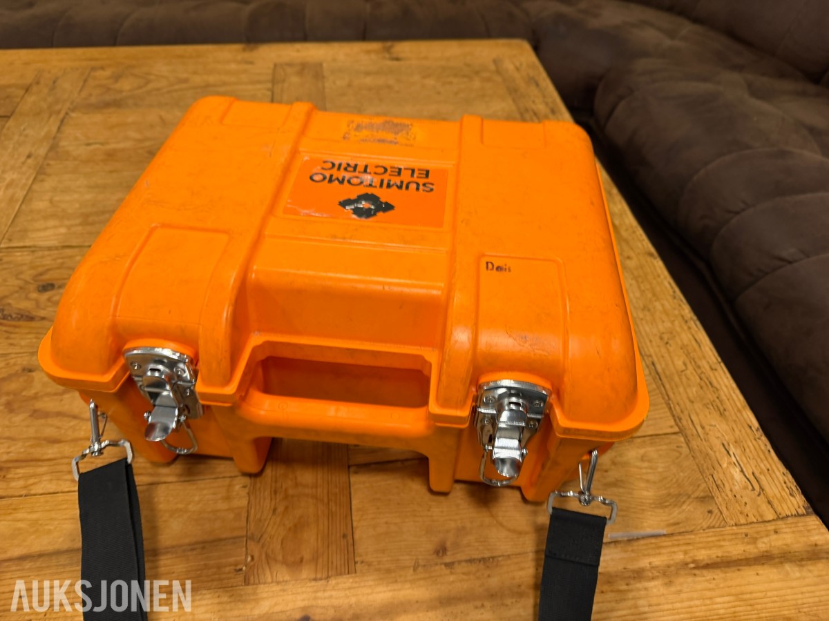 Sumitomo Electric T-400S Fusion Splicer sett Fiberskjøtemaskin