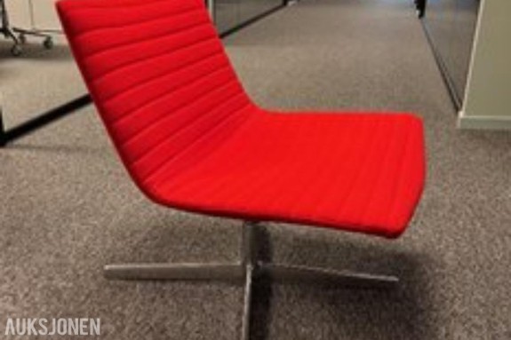 4 stk Arper Lounge stoler Arper Catifa i rødt tekstil