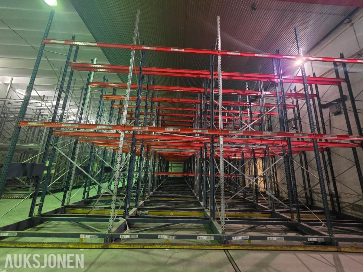 Constructor mobile pallereoler – ca. 1500 pallplasser / 18 doble flyttbare reoler
