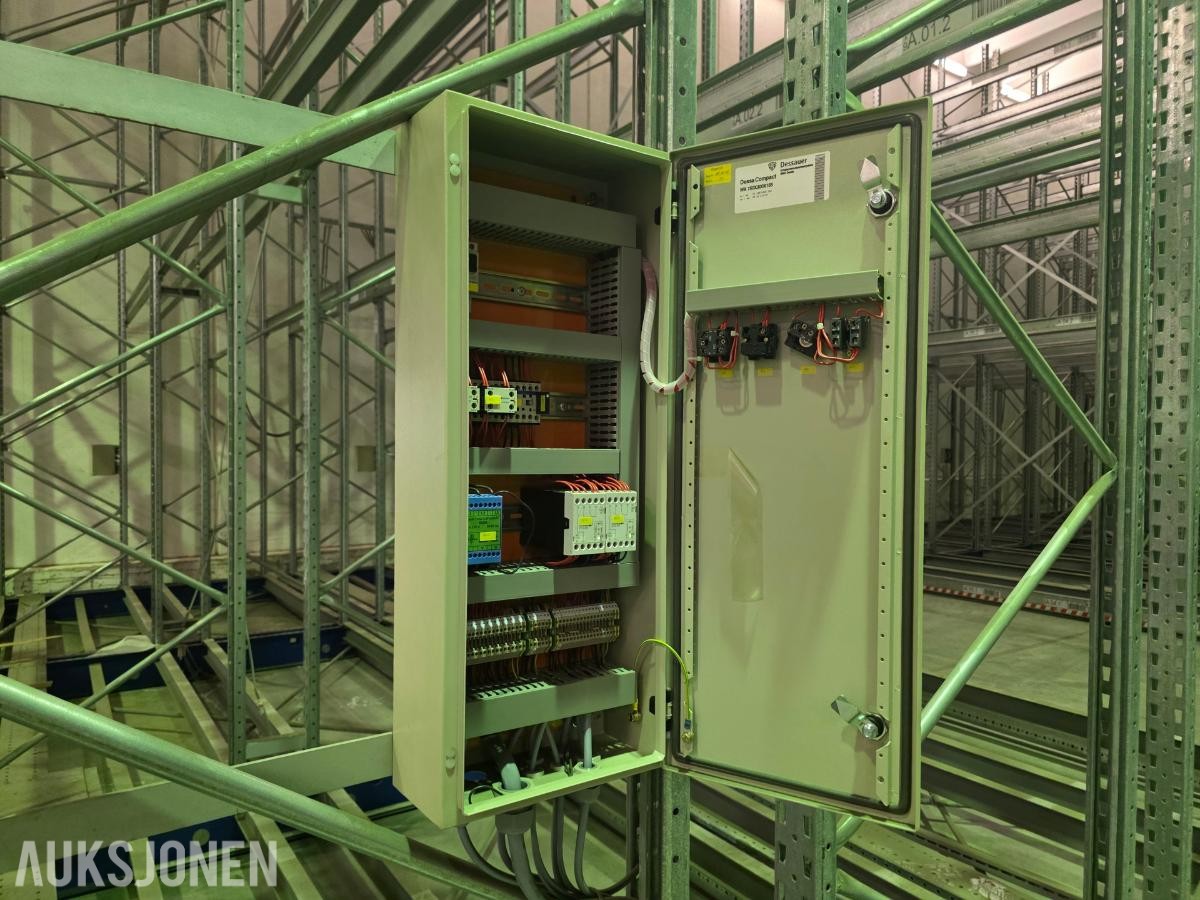 Constructor mobile pallereoler – ca. 1500 pallplasser / 18 doble flyttbare reoler
