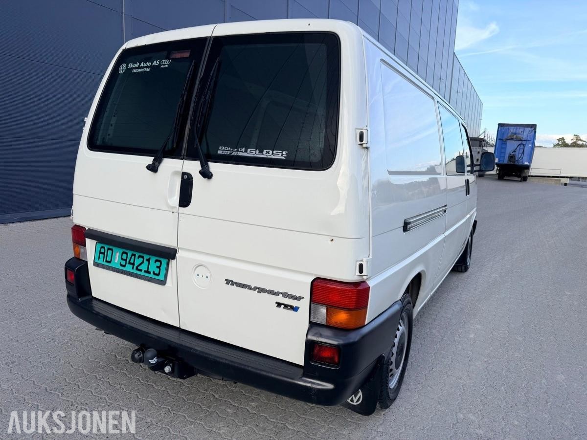 2003 VOLKSWAGEN TRANSPORTER 2.5 TDI LANG HENGERFESTE