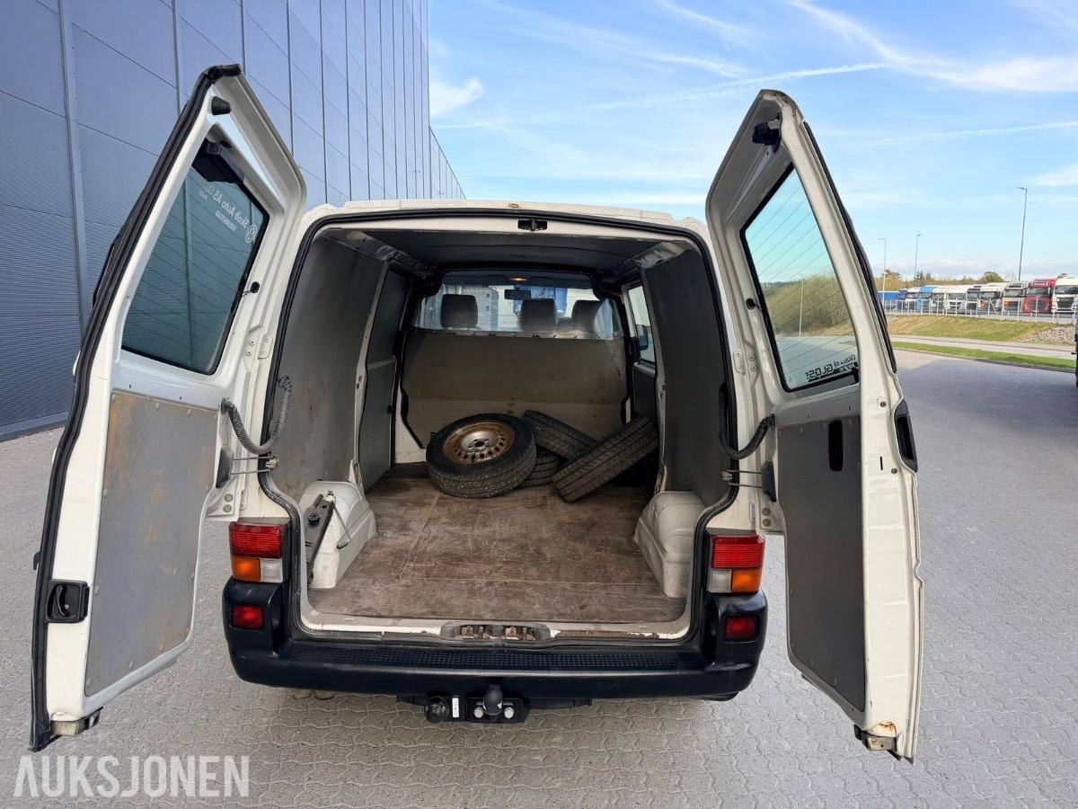 2003 VOLKSWAGEN TRANSPORTER 2.5 TDI LANG HENGERFESTE