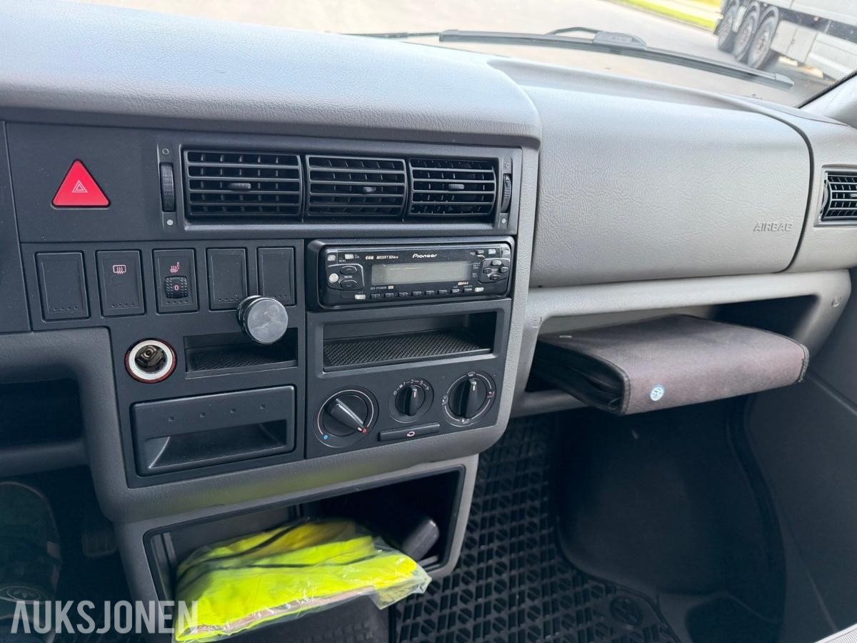 2003 VOLKSWAGEN TRANSPORTER 2.5 TDI LANG HENGERFESTE