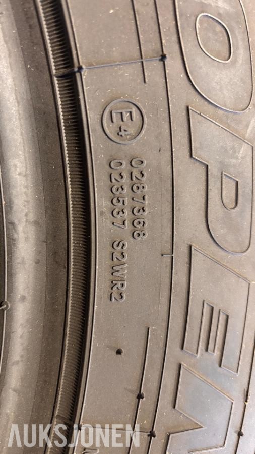 Parti med 24 ubrukte Toyo Open Country A/T Plus – 285/60 R18