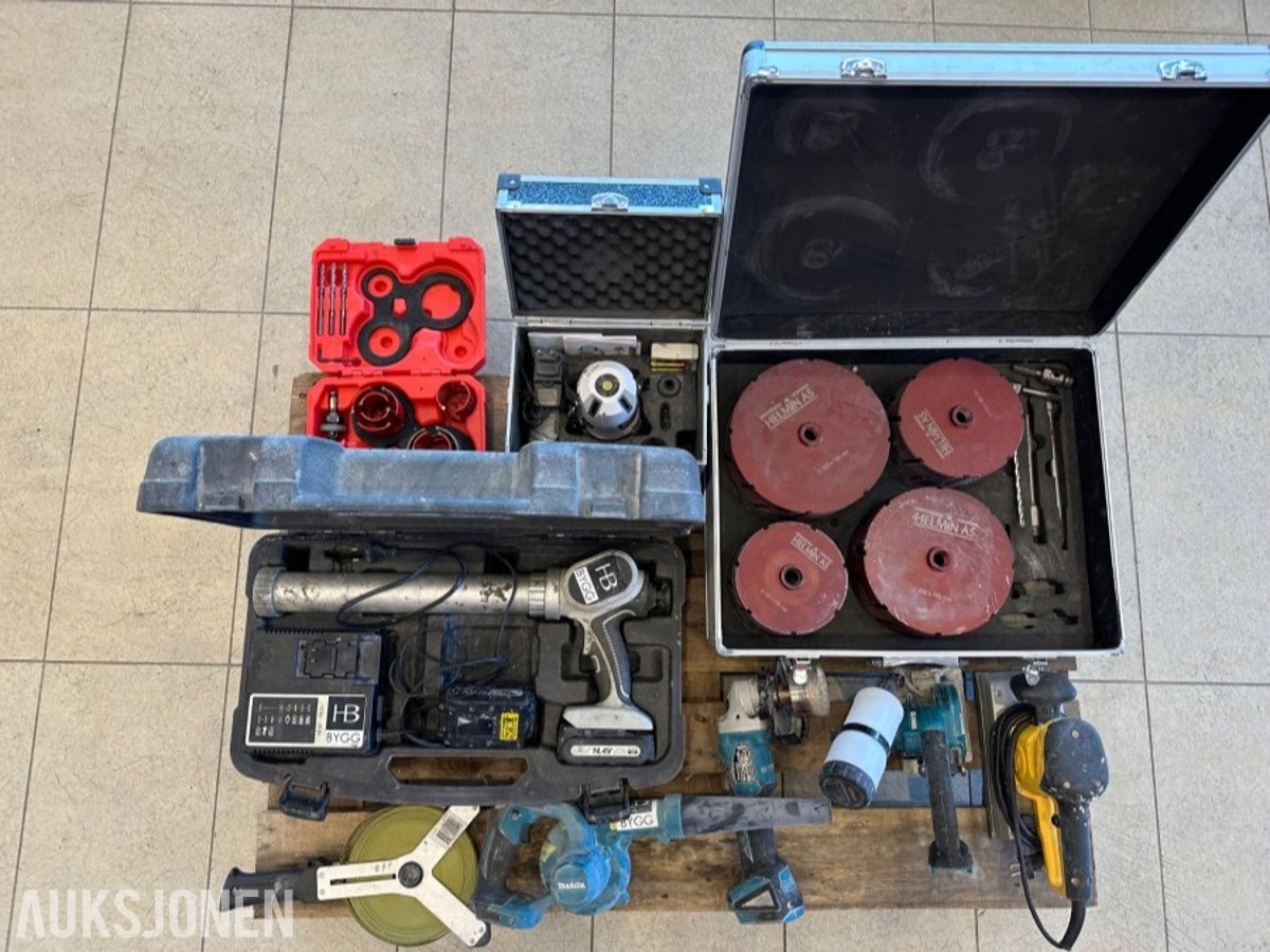 Verktøyparti med Makita, kjernebor og batteriverktøy