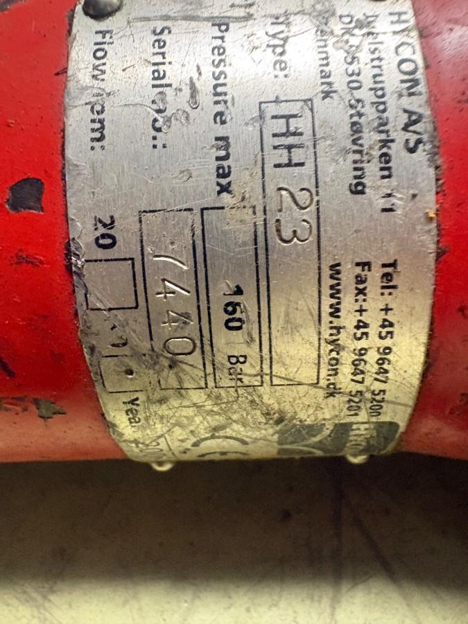Hycon HPP18V hydraulikkaggregat med hydraulisk sag og HH23 meiselhammer