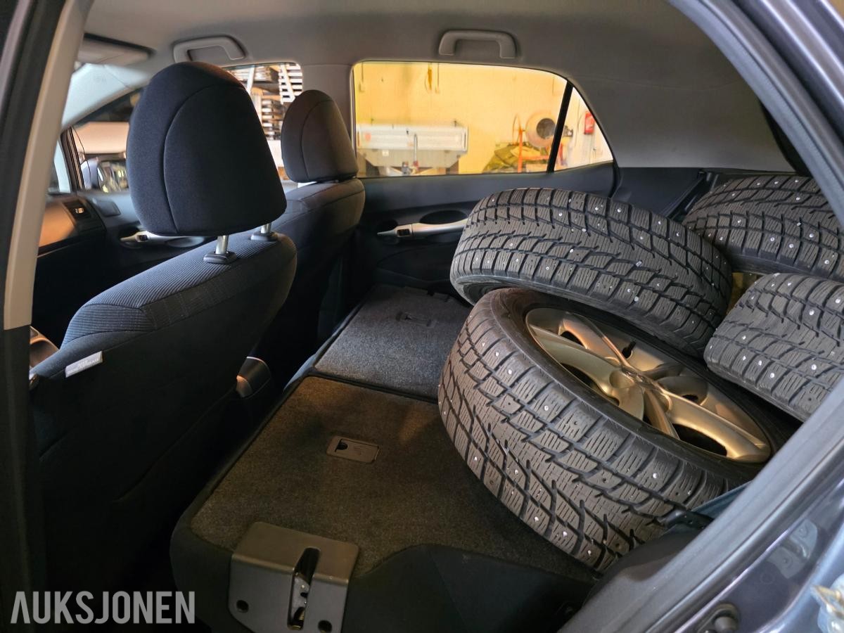 2008 TOYOTA AURIS 1.4 D MMT HENGERFESTE NAVIGASJON