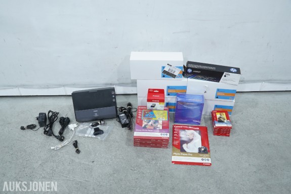 Canon dokumentskanner med Logitech webkamera, blekk og fotopapir