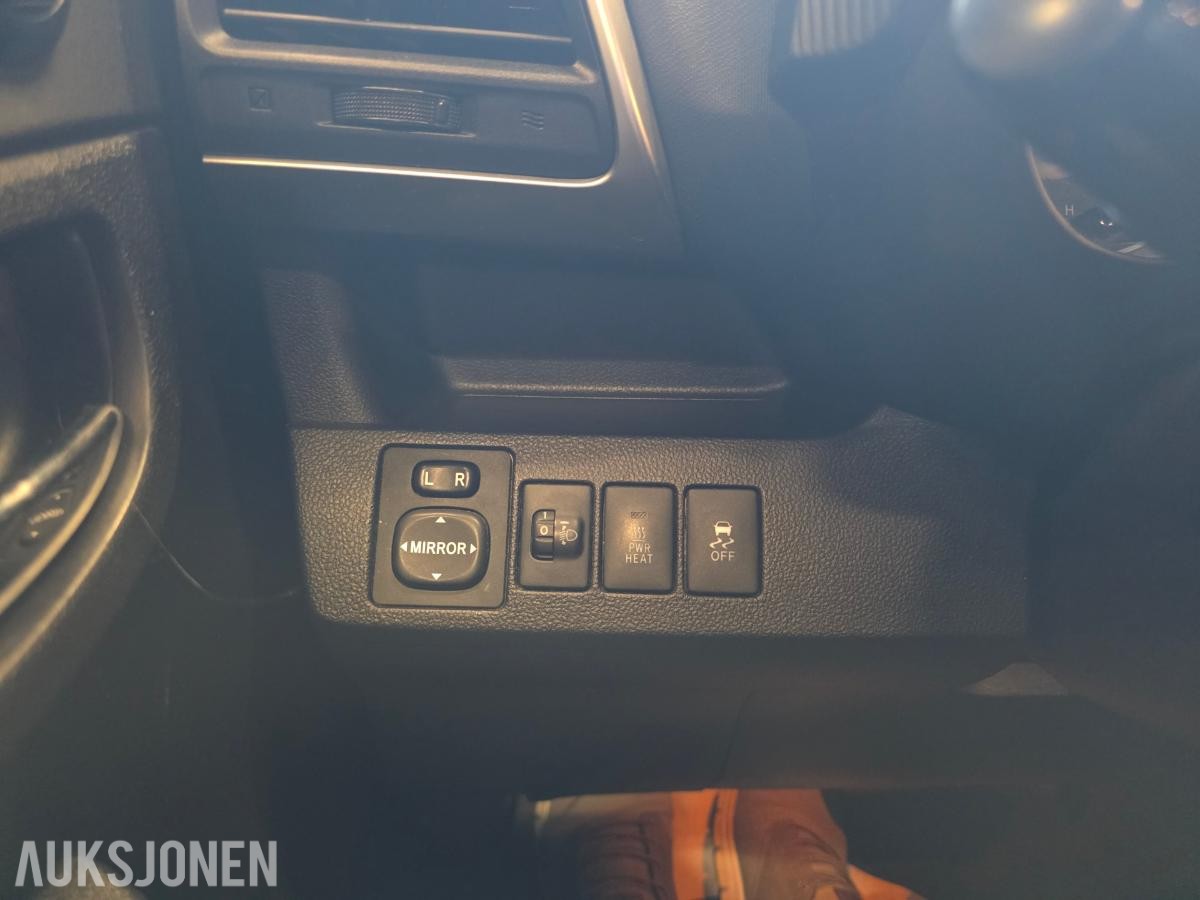 2011 SUBARU TREZIA 1.4D AUTOMAT CRUISE 2 HJULSETT