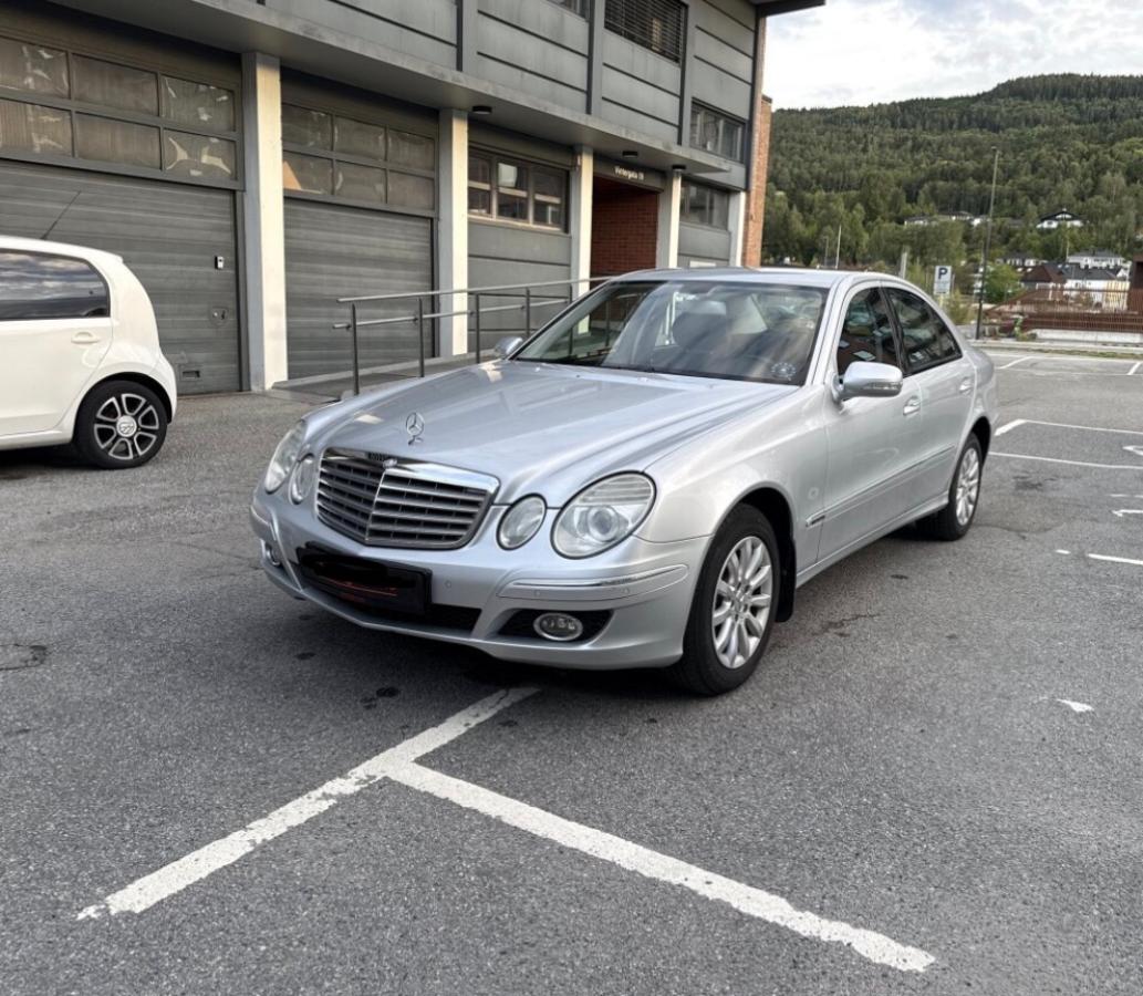 2007 Mercedes-Benz E-Klasse E 200 CDI 2.1 D 136 HK AUT CRUISE KLIMA 