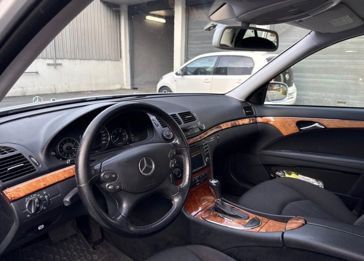 2007 Mercedes-Benz E-Klasse E 200 CDI 2.1 D 136 HK AUT CRUISE KLIMA 