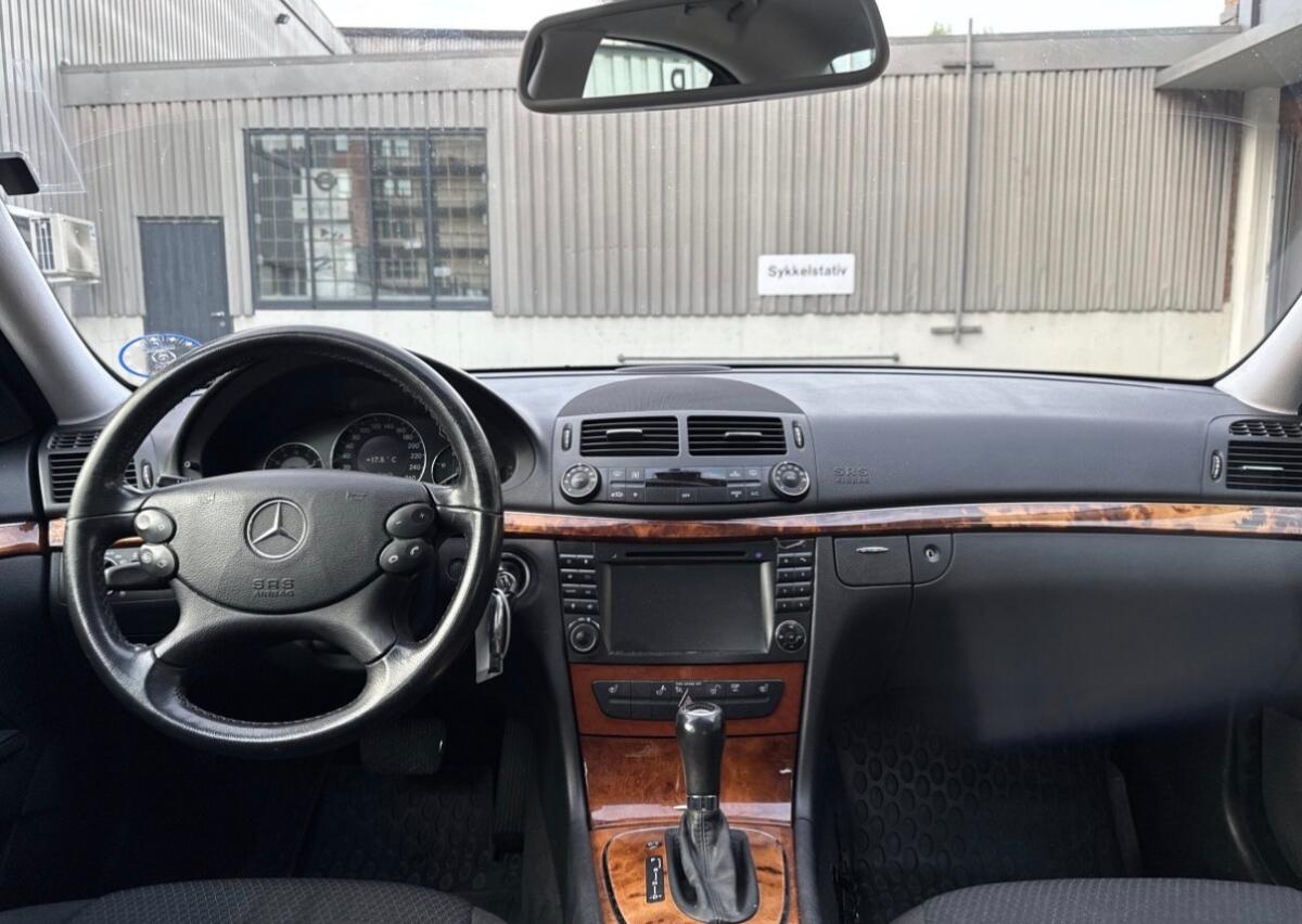 2007 Mercedes-Benz E-Klasse E 200 CDI 2.1 D 136 HK AUT CRUISE KLIMA 