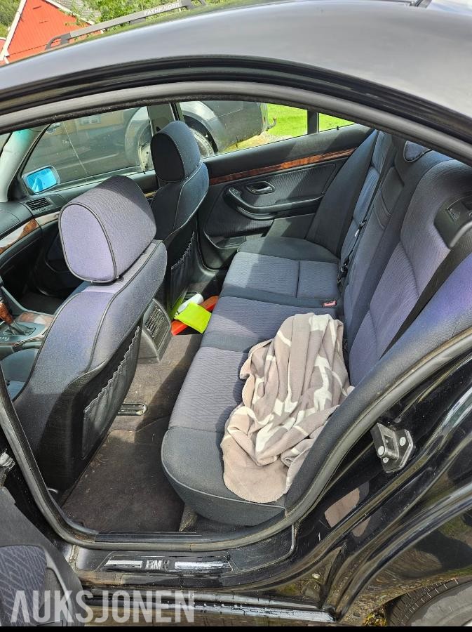 1999 BMW 520 IA 2.0 BENSIN 150HK AUTOMAT, DELEBIL