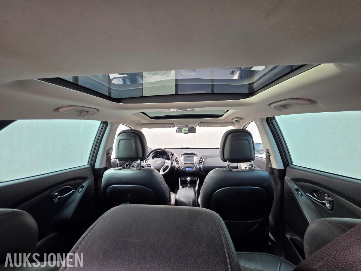 2012 Hyundai ix35 2.0 Diesel 136hk 4WD Cruisekontroll, Hengerfeste, Soltak