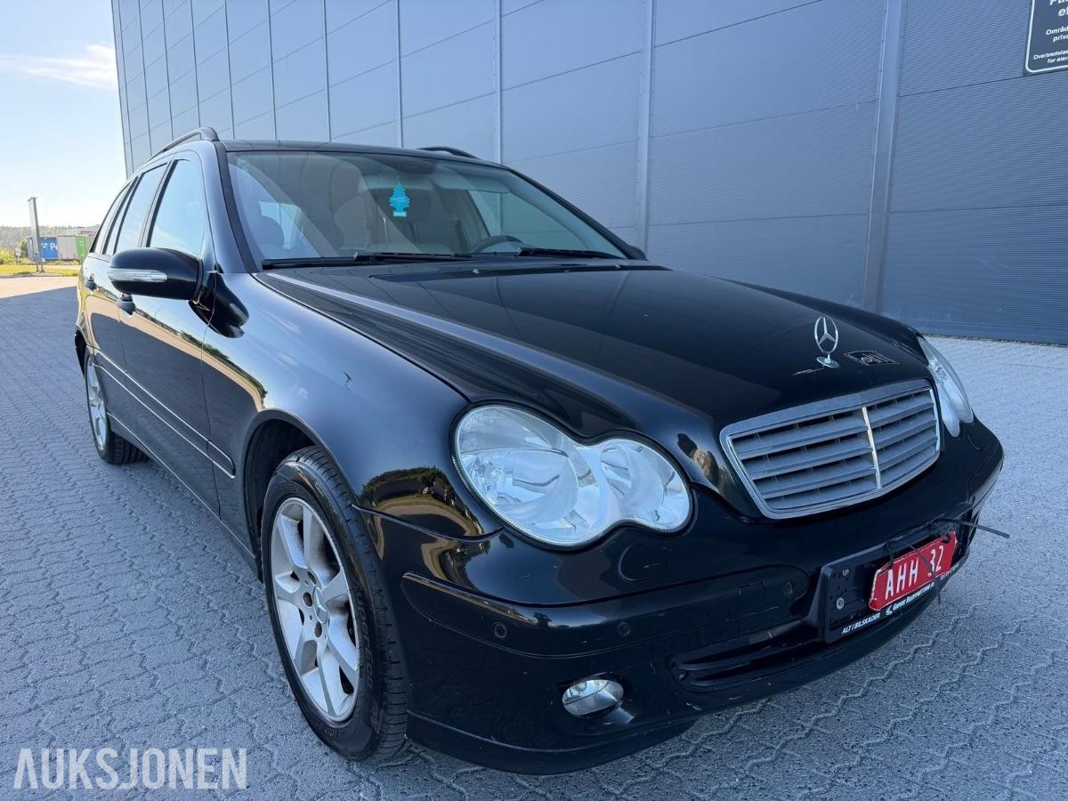 2005 MERCEDES-BENZ C 240 4MATIC AUTOMAT HENGERFESTE