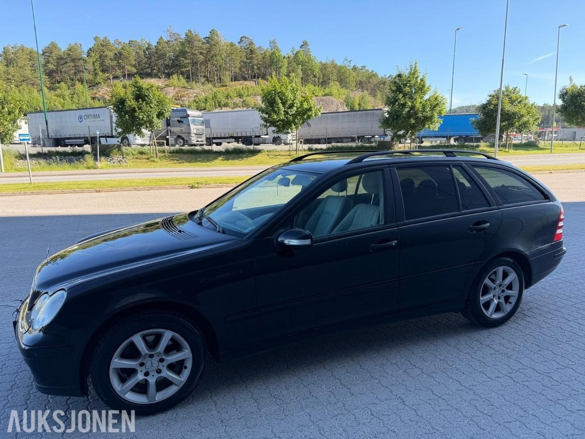 2005 MERCEDES-BENZ C 240 4MATIC AUTOMAT HENGERFESTE