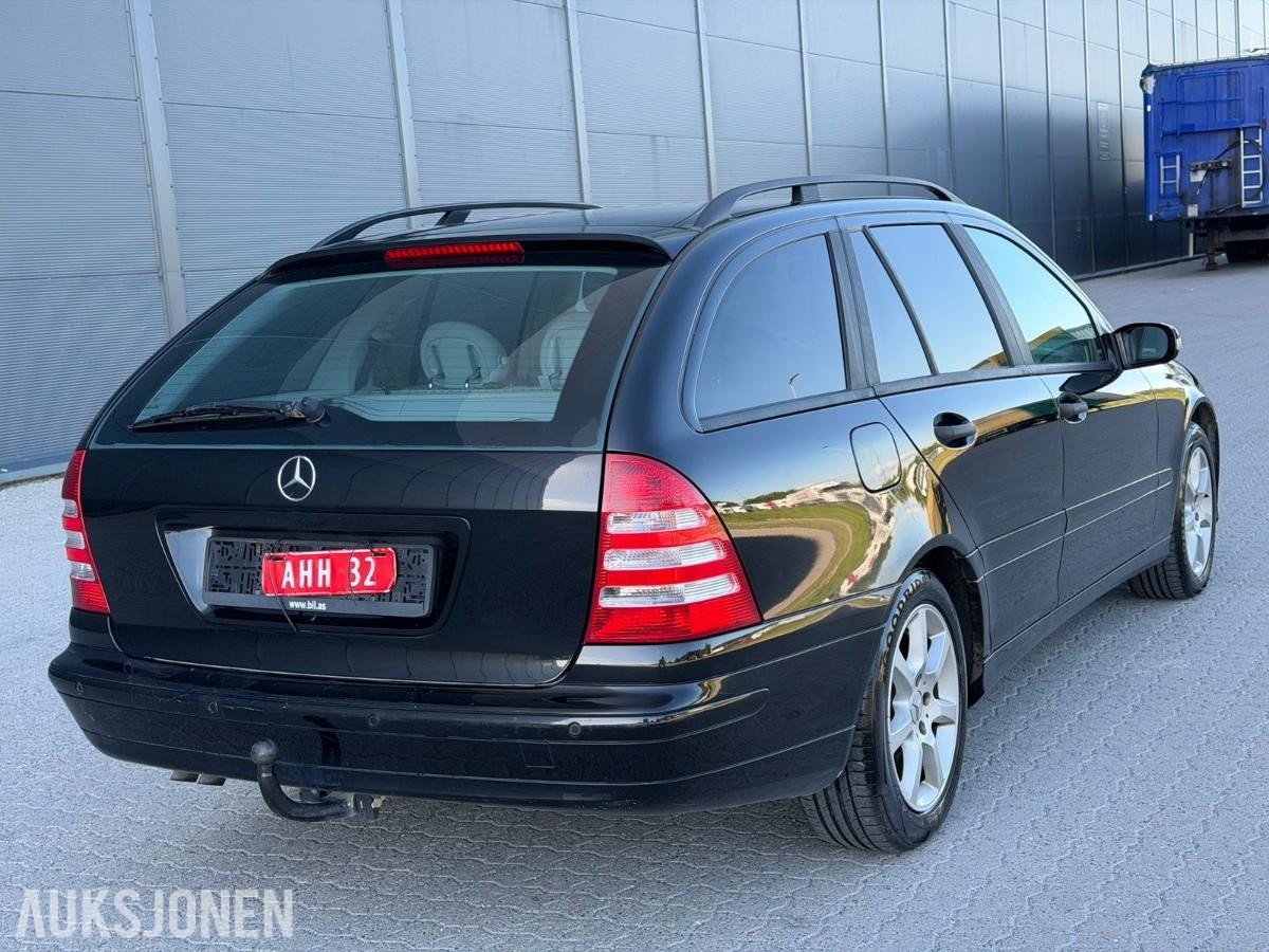 2005 MERCEDES-BENZ C 240 4MATIC AUTOMAT HENGERFESTE
