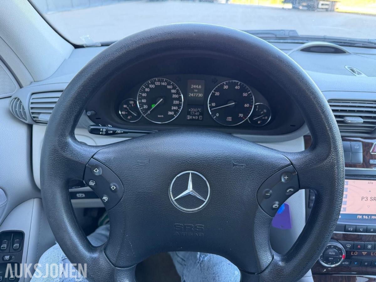 2005 MERCEDES-BENZ C 240 4MATIC AUTOMAT HENGERFESTE