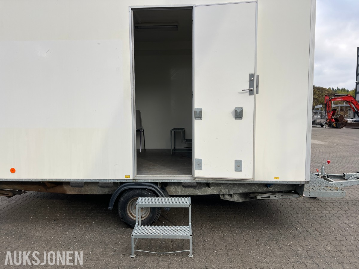 Arbeidsbrakke Scanvogn med WC