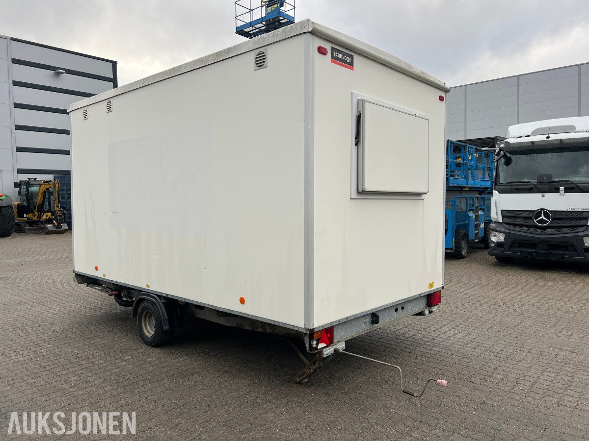 Arbeidsbrakke Scanvogn med WC